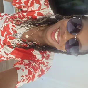 Baby sitter occasionnellement 