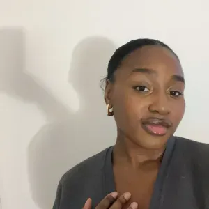 Baby-sitting depuis 5 ans en Ile de France fe