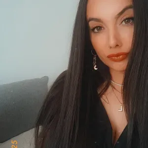 Femme de ménage expérimentée .