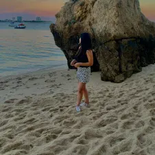 Étudiante donnant des cours particuliers.