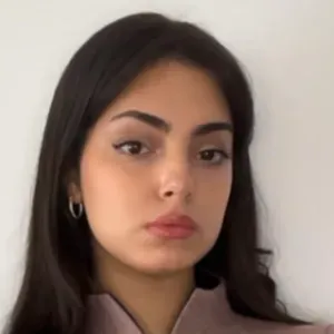 Baby-sitter expérimentée à venette & Compiegne 