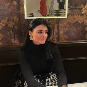 Baby-sitter douce et disponible à Nancy - juillet 👩🏻‍🍼