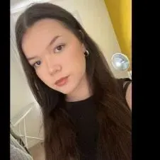 Étudiante en recherche de garde d'enfants