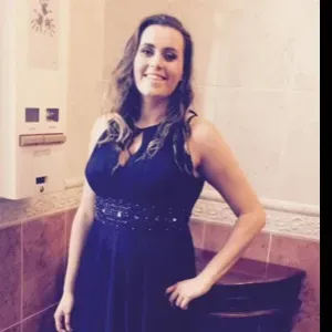 female , Irish  , English speaker .