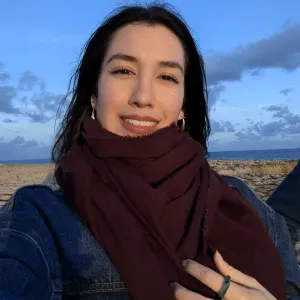 Cuidadora y acompañante de personas mayores