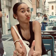 Baby-sitter expérimentée à Lyon !