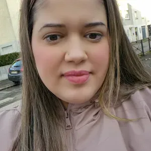 Cherche des heures de ménage et repassage 