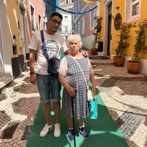 Posição para um cuidador – Cuidados a idosos em casa propria
