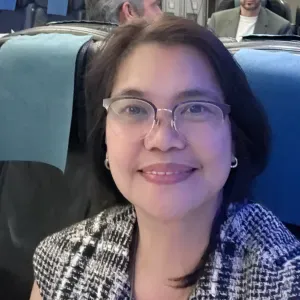 Professional cleaner ( Residential and office ) 