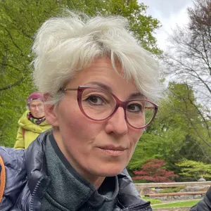 Cerco una collaboratrice domestica affidabile e referenziata