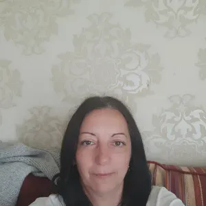 Femme de ménage à domicile en CESU 