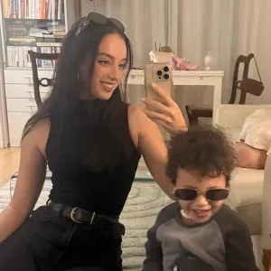 Baby-sitter dynamique et de confiance à Paris 