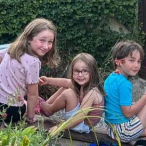 Recherche garde Periscolaire 3 enfants Paris 17