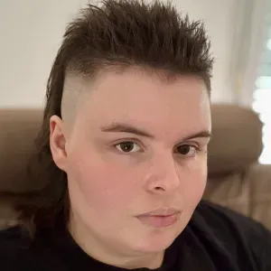 Je cherche une nounou 