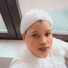 Femme de ménage disponible à Perwez pour entretien