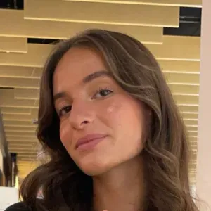 Pet-sitter à voisins le bretonneux 