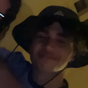 Jeune baby-sitter motivé, responsable et sympa