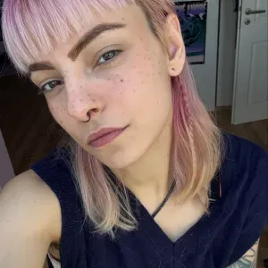 Pet Sitting and Childcare Services 🧚🏼‍♂️