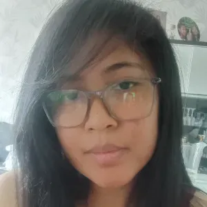 Baby-sitter expérimenté à Paris