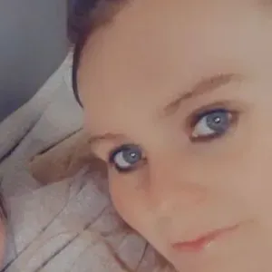 recherche un emploi pour garde des enfants 