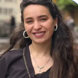 Enseignante passionnée en Chimie/Physique/Math