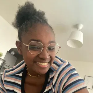 Aide à domicile pour votre aînés à Lorient et ses alentours 