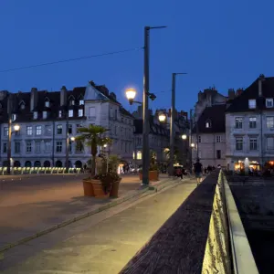 aide à domicile pour vos aînés à besançon