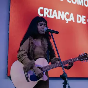 Babysitter com experiência em Almada