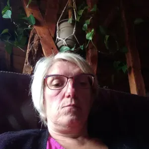 Assistante maternelle agréée .