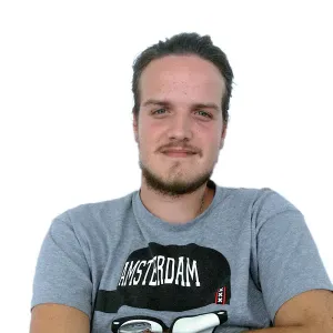 Je cherche un(e) dame de companie