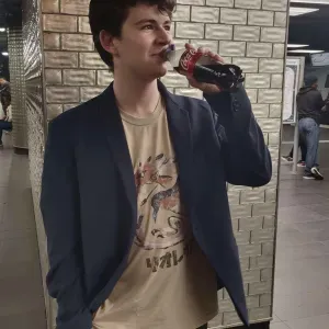 Je suis un petit nouveau pet sitter a Paris