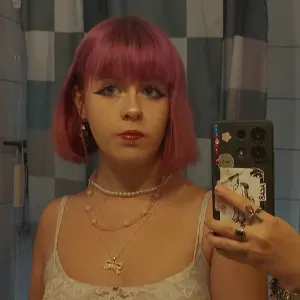 Baby sitter, Lons Le Saunier, 17 ans