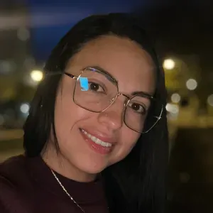 Cuidadora  en Alicante.