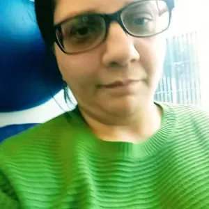 Cerco lavoro badante h24 Como e prov