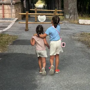 Recherche baby-sitter de manière régulière tous les 15j