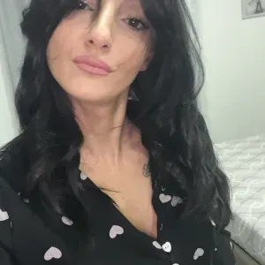 Offro servizio di pulizie domestiche 