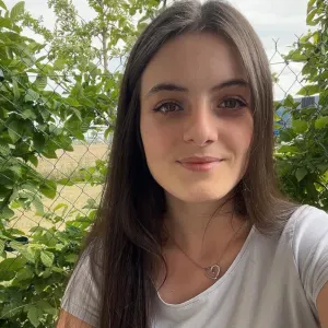 Garde d'enfant à domicile expérimentée dans le 37