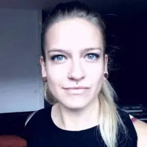 Baby-sitter expérimentée