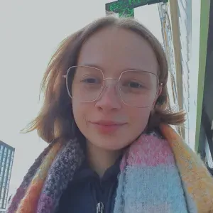 Baby-Sitter expérimentée à Lens et ses alentours. 