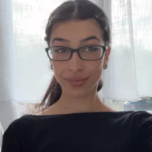 Baby-sitter expérimentée dans le 95