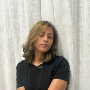 Mulher, dedicada, responsável, organizada