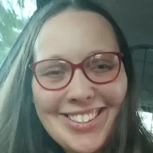 Energetic and caring babysitter available in Leeds