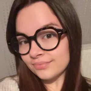 Baby sitter avec diplôme et expérience 