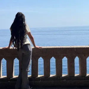 Baby-sitter expérimentée à Cannes