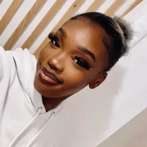 Une Pet-Sitter expérimentée situé à Paris 