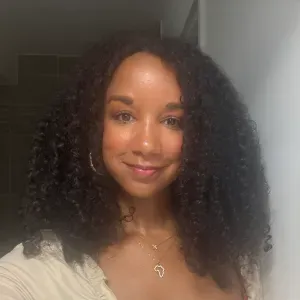 Baby sitter expérimentée sur Versailles