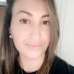 Je cherche une babysitting pour mes deux enfants 