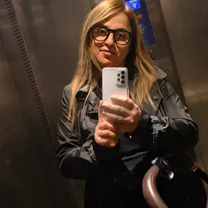 Bonjour, je suis intéressée, organisée et ponctuelle. 