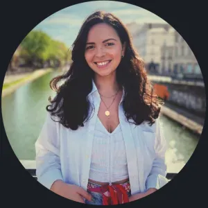 Baby sitt en formation pour être professeur des écoles !