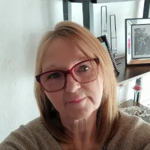 Aide ménagère à domicile disponible à Dinant